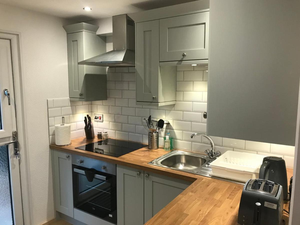 Foxes Sea Side Retreat Deluxe Chalet Is A Lovely Holiday Home Tucked Away On The Kent Coast Kingsdown  Esterno foto
